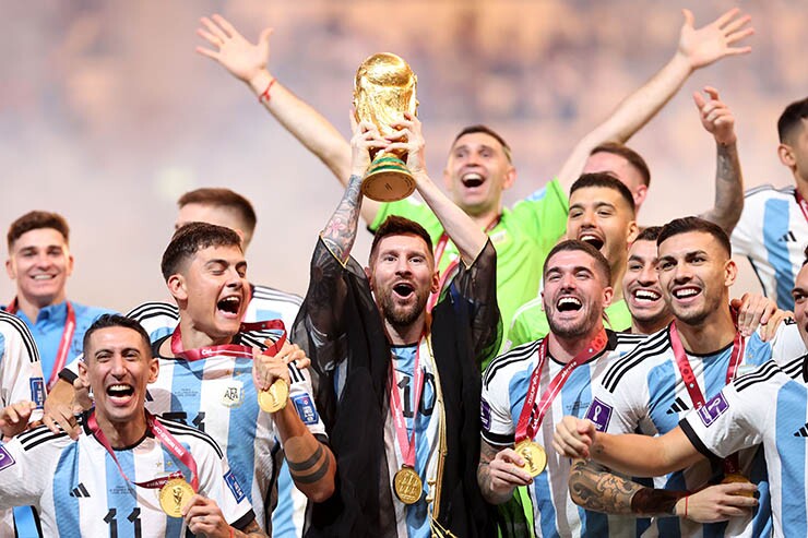 Messi tỏa sáng, giúp Argentina vô địch thế giới